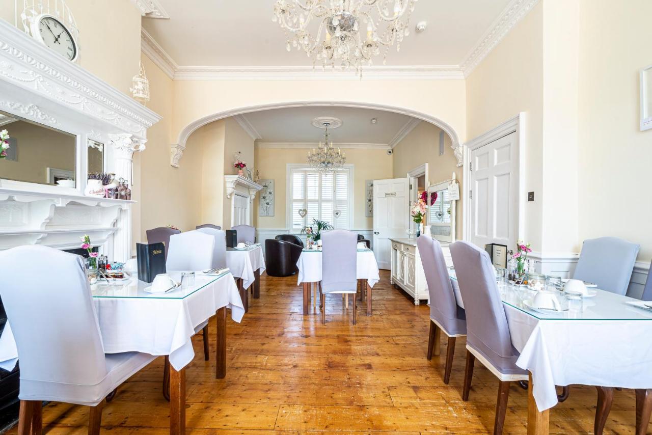 Bed & Breakfast Hamiltons Boutique