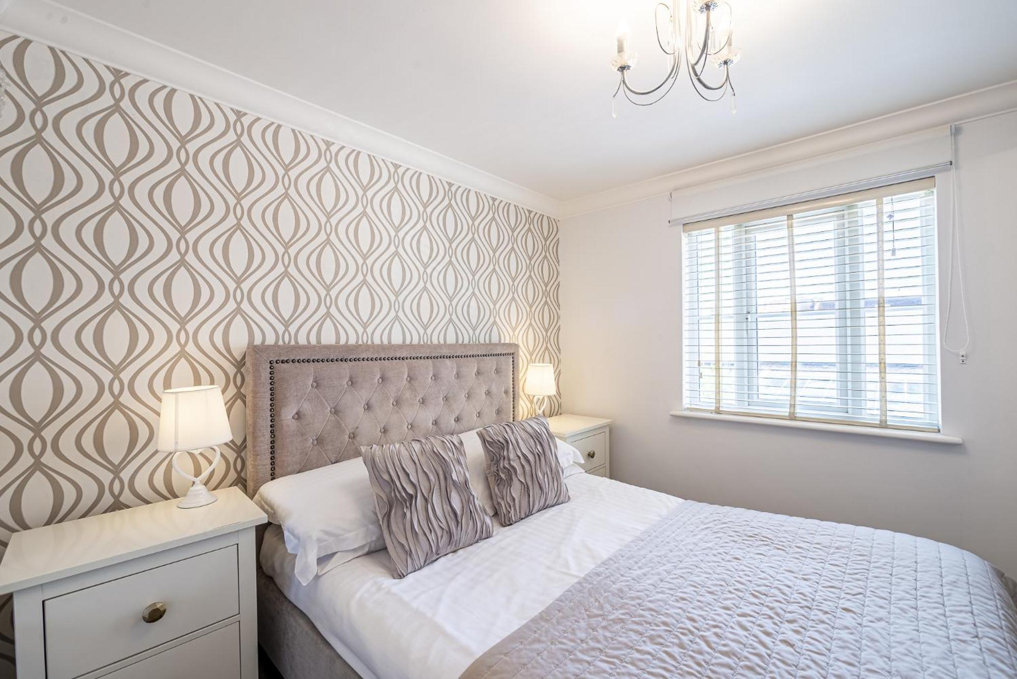 Hamiltons Boutique 4* Southend-on-Sea