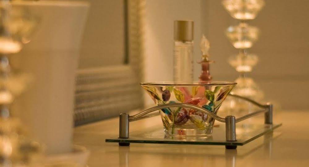 Hamiltons Boutique 4* Southend-on-Sea